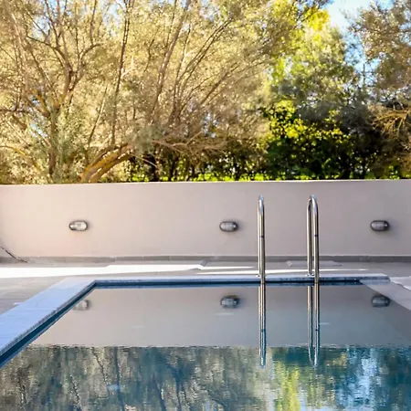 Apartamento Aqua Lora Nikiana