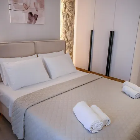 Aqua Lora * 尼基亚娜