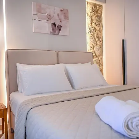 Aqua Lora Apartman