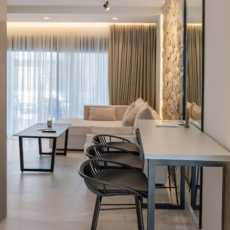 Aqua Lora アパート ニキアナ